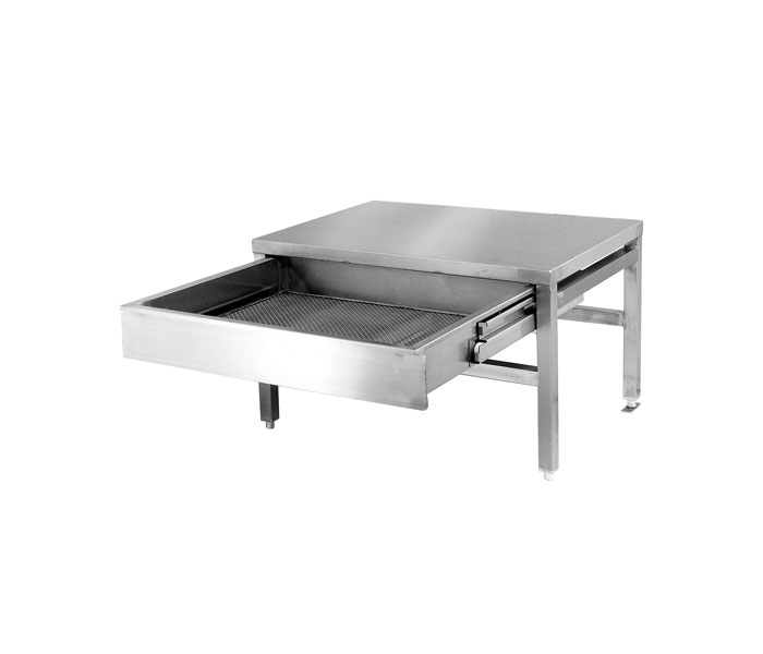 ST28 Equipment stand for kettles & braising pans